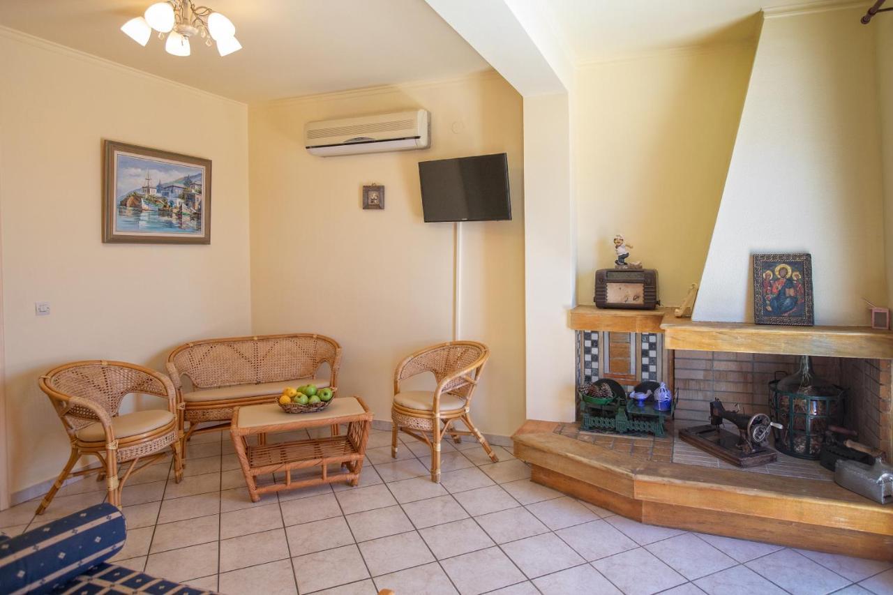Garbis Villas & Apartments Lourdata  Zewnętrze zdjęcie